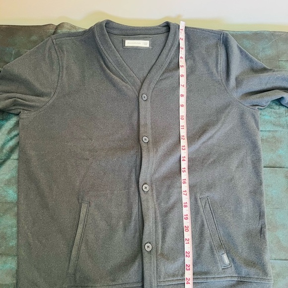 🔥Abercrombie kids Sweater🔥 - Picture 5 of 7